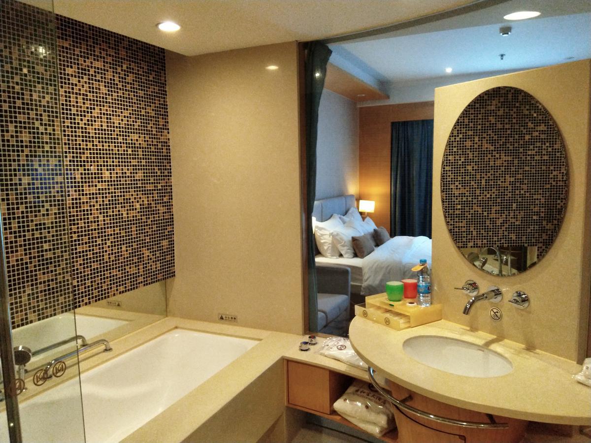 Yuyao Yonghegong Hotel Экстерьер фото