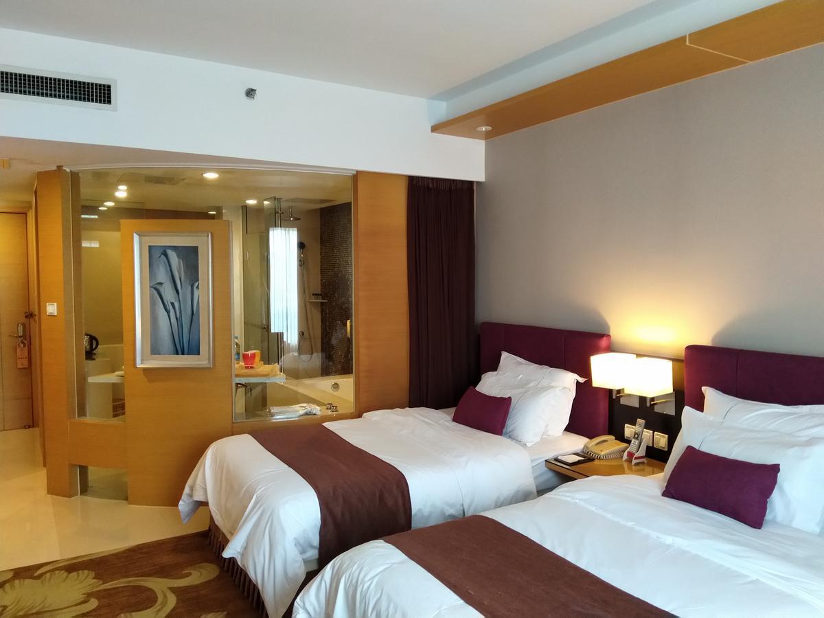 Yuyao Yonghegong Hotel Экстерьер фото
